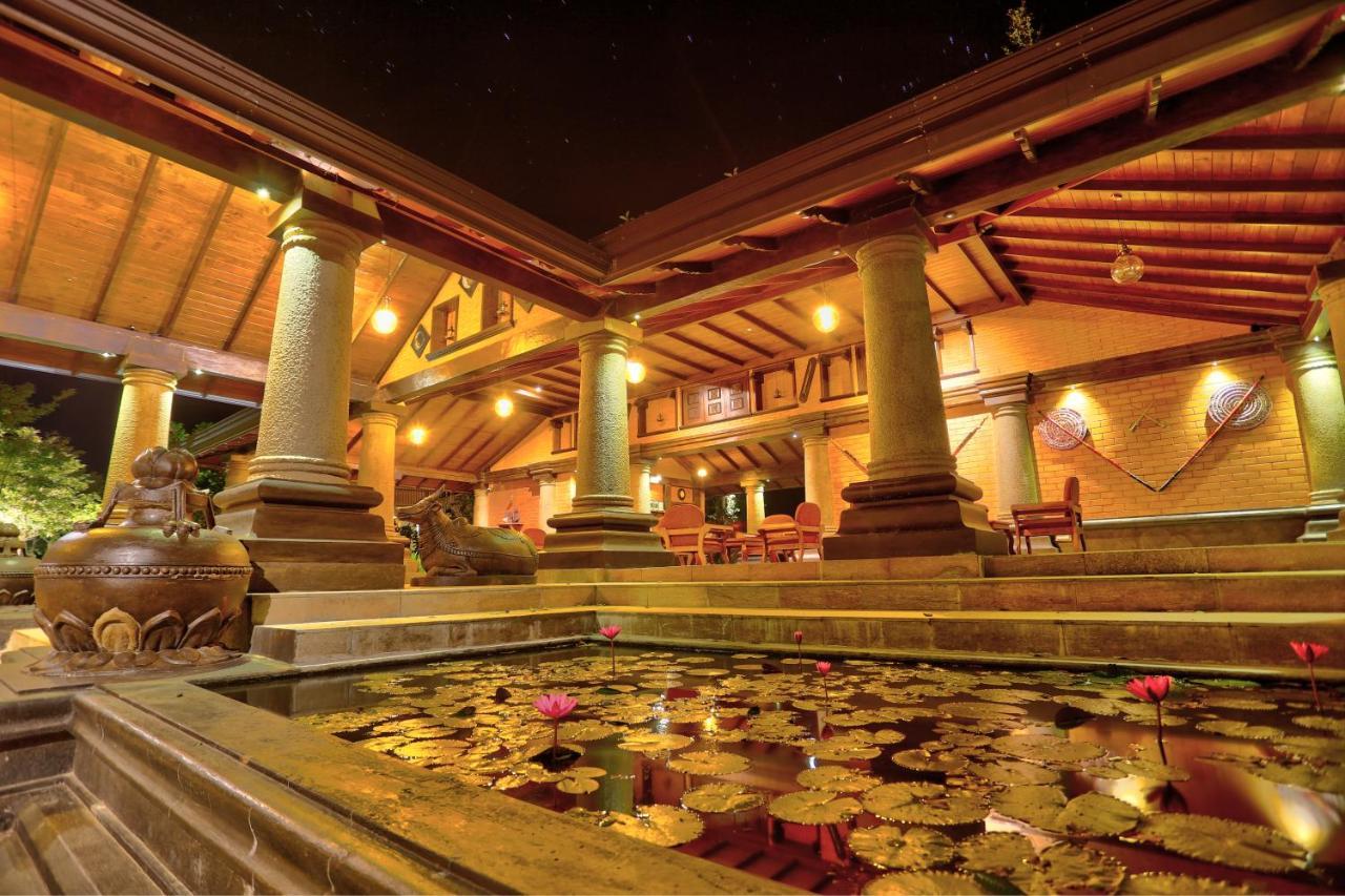 Kaveri Resort 锡吉里亚 外观 照片